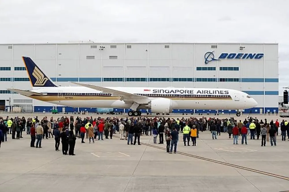 全球首架！　波音787-10交付新加坡航空