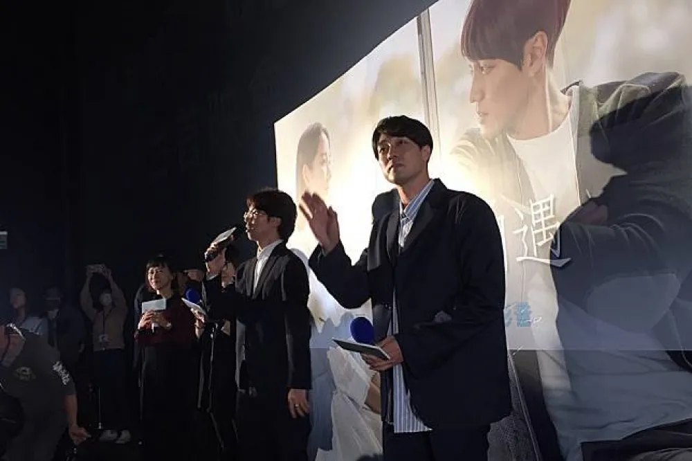 【直播】蘇志燮來了！男神為宣傳新片《雨妳再次相遇》造訪台灣