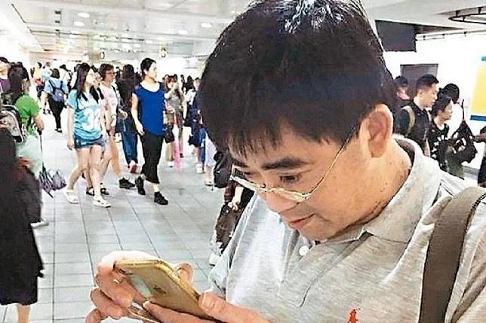 國發會前副主委邱俊榮涉偷拍美腿　和解獲不起訴