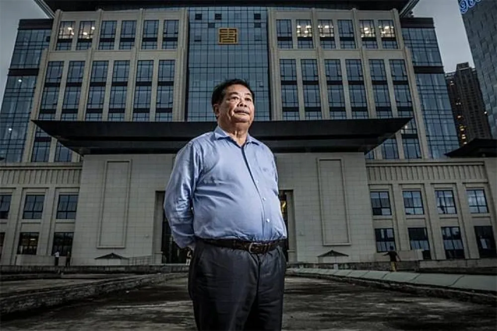 不怕中美貿易戰開打　玻璃大王曹德旺：沒賺錢，不賣你！