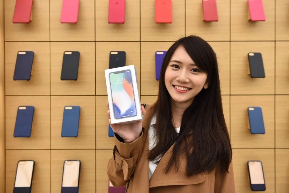 聖誕老人也瘋搶　超便宜iPhoneX在這
