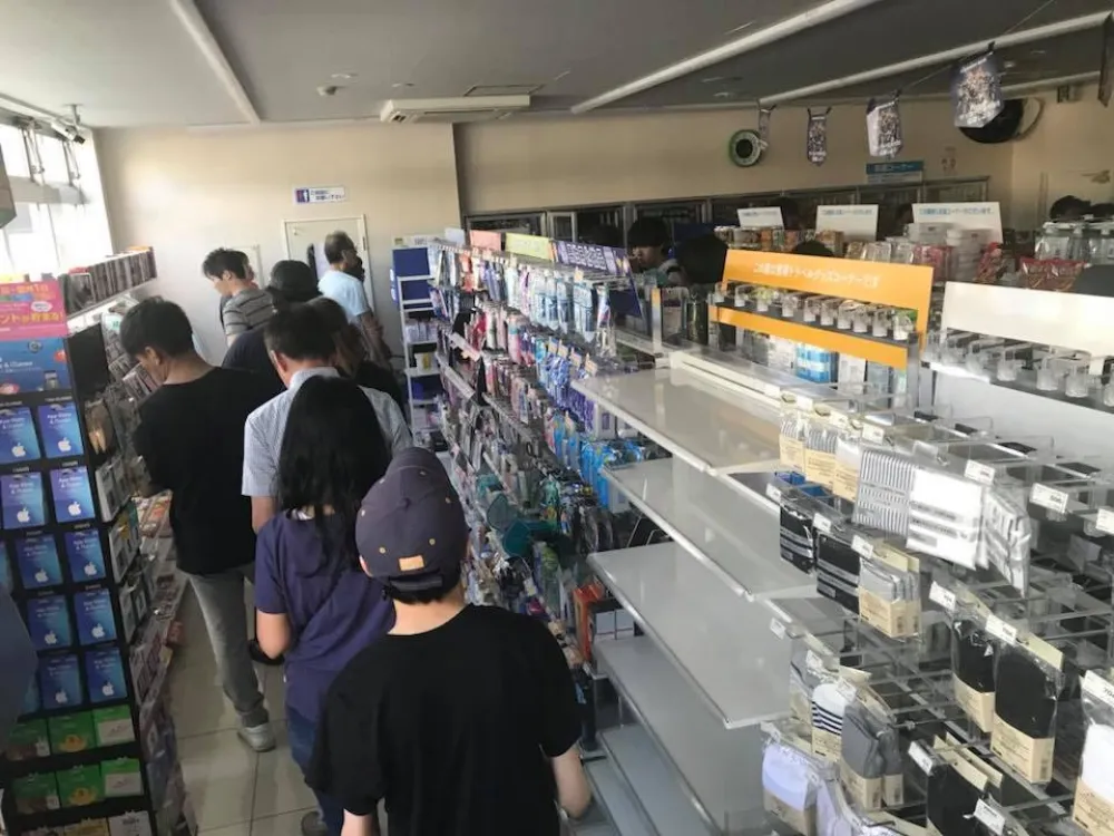 【北海道強震】台灣女孩直播札幌超市橫掃一空　「希望可以渡過這次難關」
