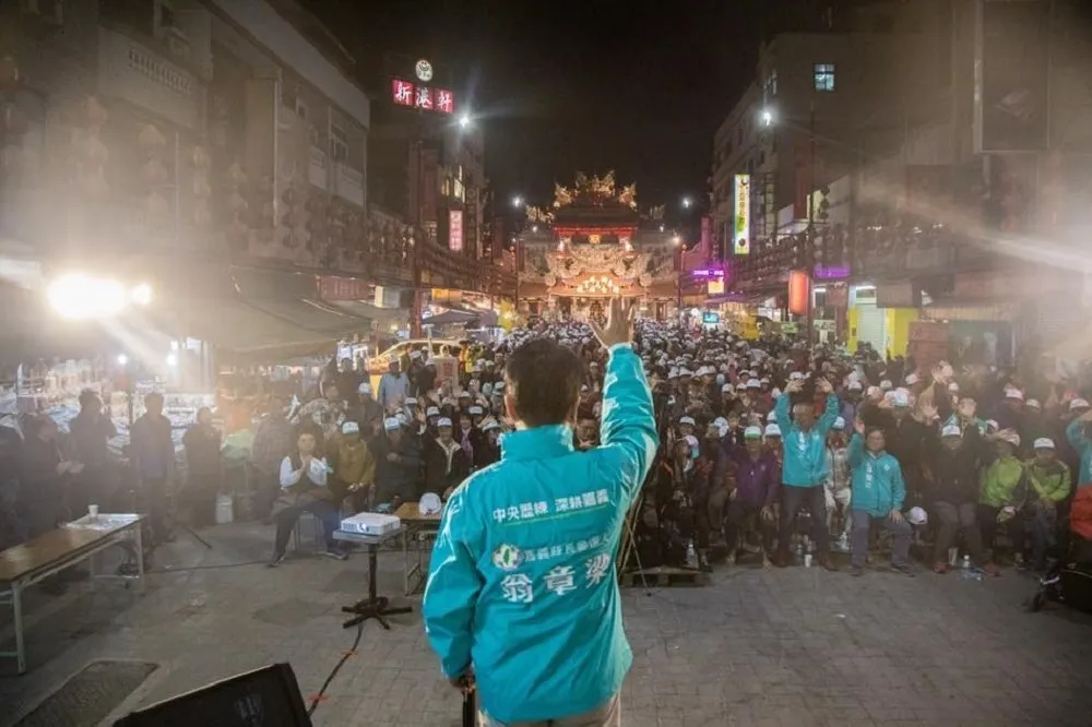 社評：民進黨學運接班　國民黨還在燈火闌珊