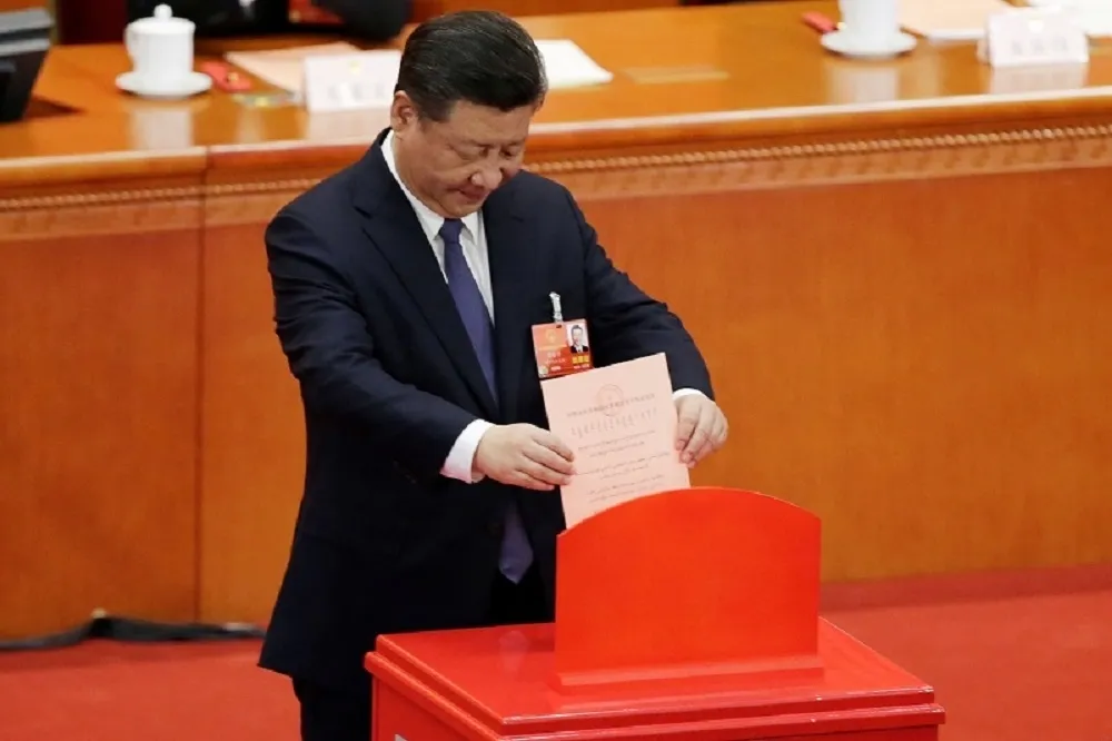 中國人大2958票通過刪國家主席任期限制　僅2票反對