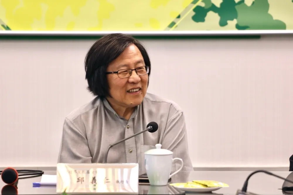 【獨家】邱義仁參選足協理事長有譜　體育署介入17日改選確定延後
