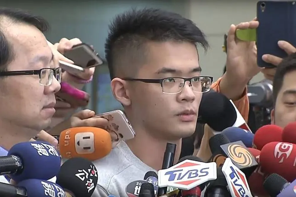 李敖病逝妻兒皆在旁　李戡：一切從簡不辦告別式、追思會