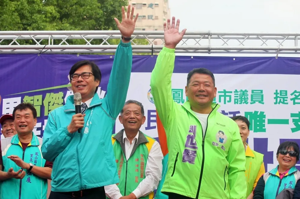 陳其邁扮「桶箍」跨派系輔選　高雄議長之爭初選後燃戰火