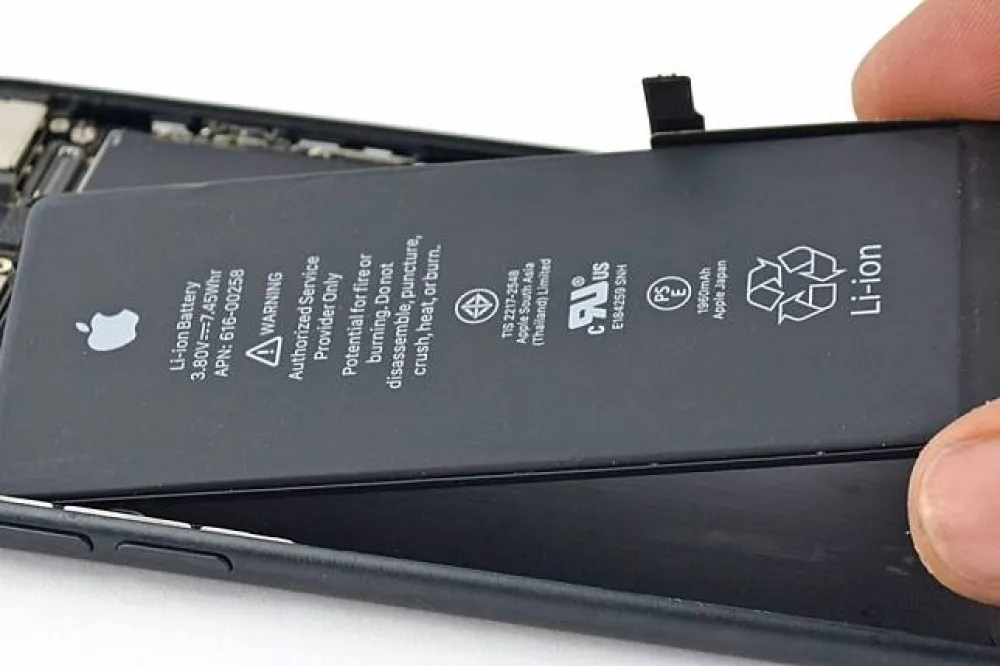 蘋果道歉！彌補果粉降低電池更換費用