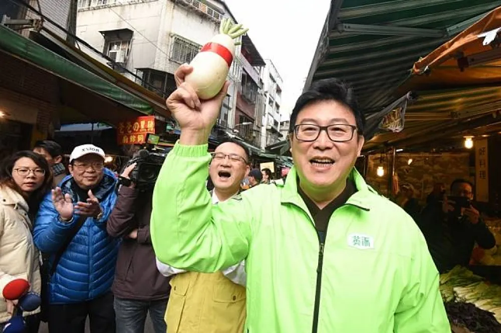 批柯市府東門市場改建牛步　姚文智：若我當選半夜也來幫忙