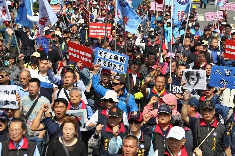 北市府釋出職缺給退休公教兼職　李來希批柯P：典型選舉政治算計