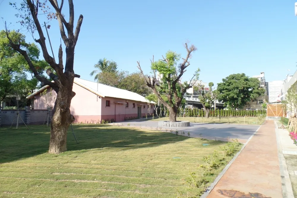 國內首座綠建築加油站－台南前鋒路中油加油站重新開業