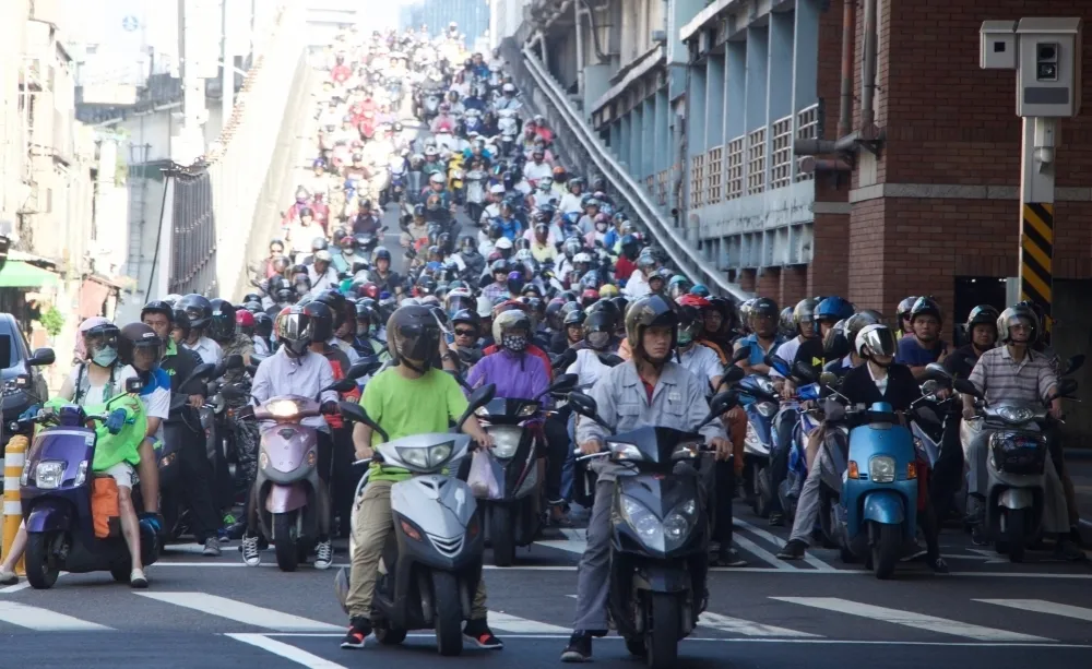 交通部提復徵機車牌照稅　立委批：不成熟政策別拿出來嚇人