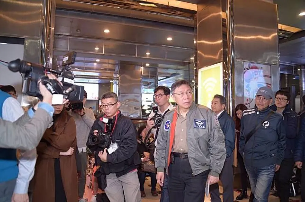 執政滿意度堪稱「進步王」　柯文哲：從很爛進步到爛，有什麼好的