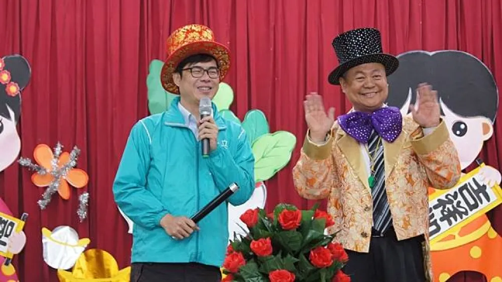陳其邁訪兒童之家　關懷弱勢兒少同歡過新年