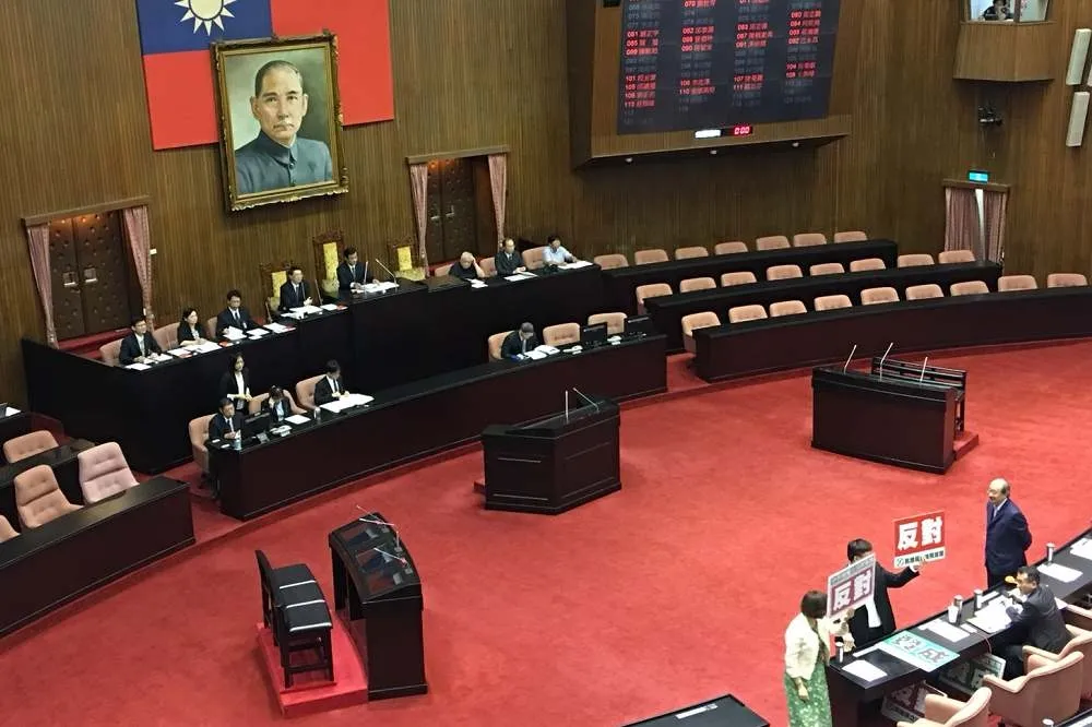 【大綠釘小綠】時力提案提早開會遭封殺　立院確定21日開議