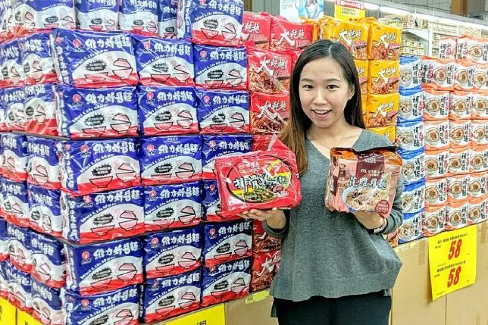 大潤發2017泡麵排行榜　「台酒花雕雞」年銷3000萬登泡麵界霸主