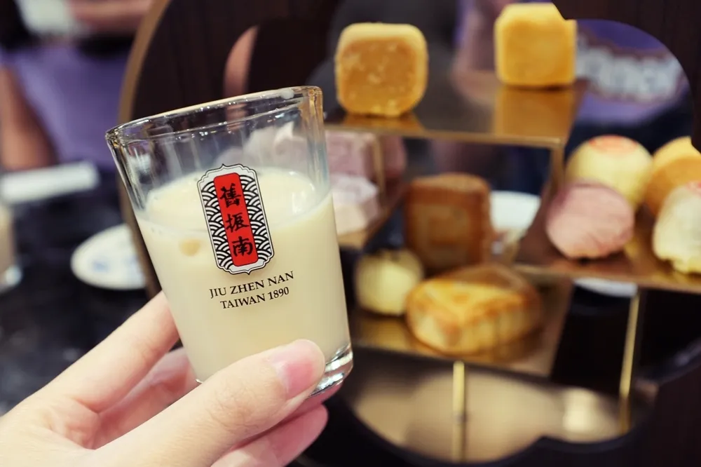 獨家限定！舊振南台南概念店推「迷你漢餅午茶」 X 蜷尾家雪餅