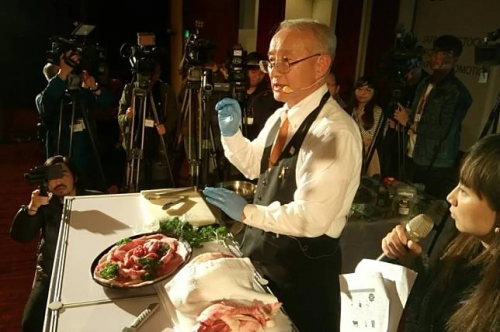 日本民眾不敢在家煎和牛？！獨特多層次煎法逼出豐腴椰香油花美味最大值