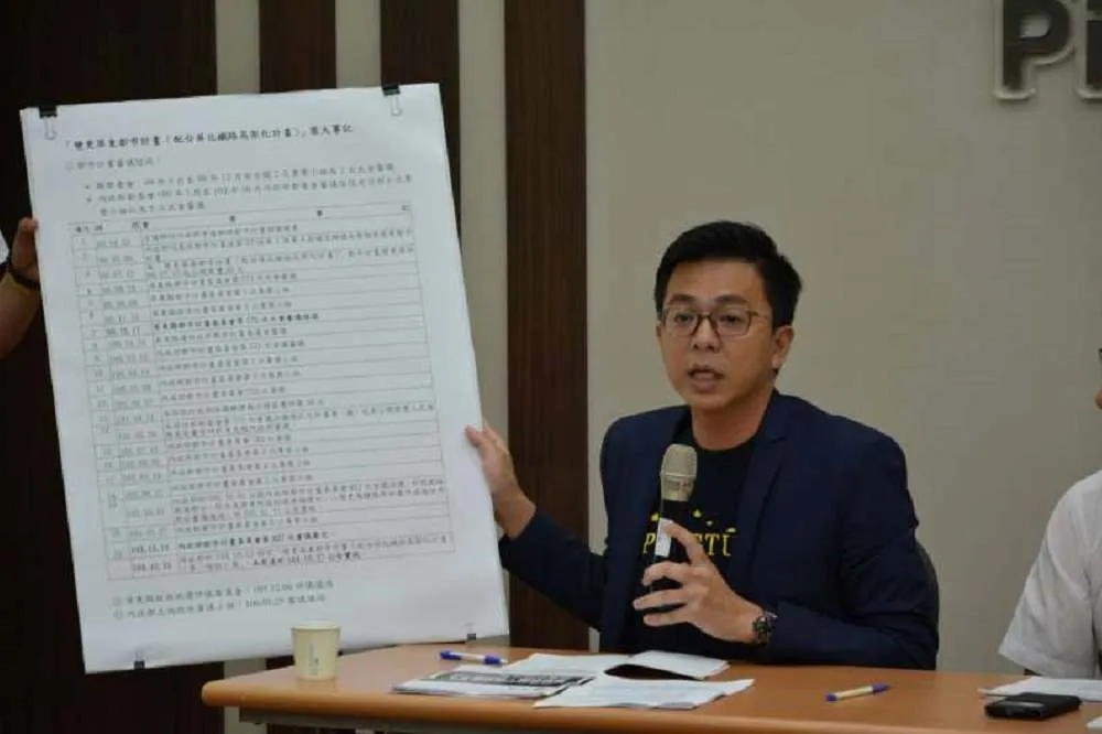 【錄音檔逐字稿】逼公務員輔選又辱罵下屬　黃建嘉請辭獲准