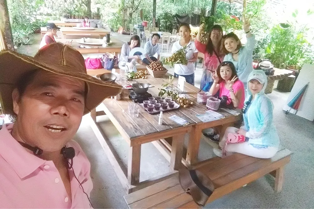 台南旅遊新提案！採龍眼、品咖啡　感受當季農莊小旅行