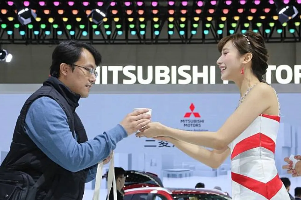 MITSUBISHI慶新年　名模邀請品嚐精品咖啡