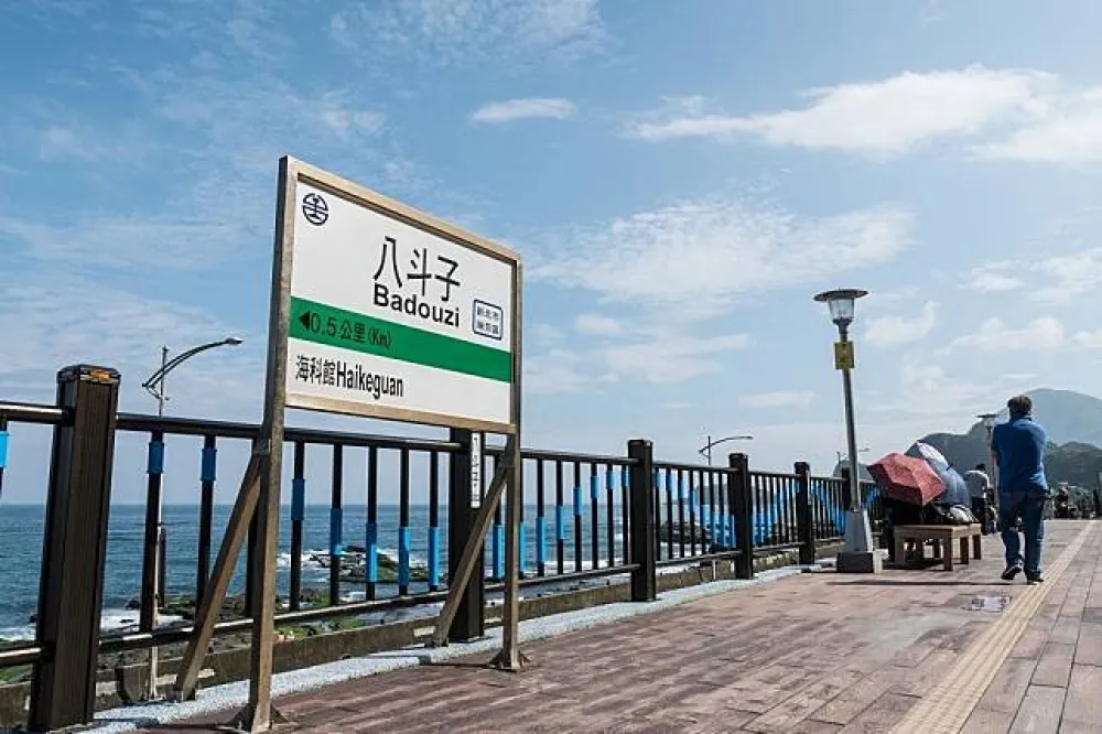 【海科館與慶陽解約】年虧3000萬「最美的臨海線」　營運雪上加霜