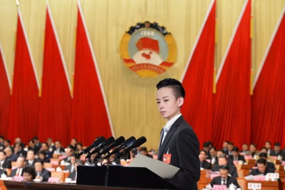 香港傳真：以批判對抗強國謊言