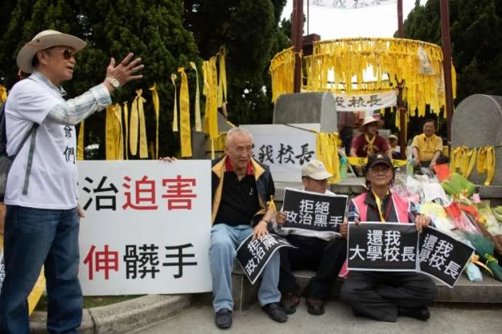 投書：不要為管中閔哭　要為台灣法律已死哭