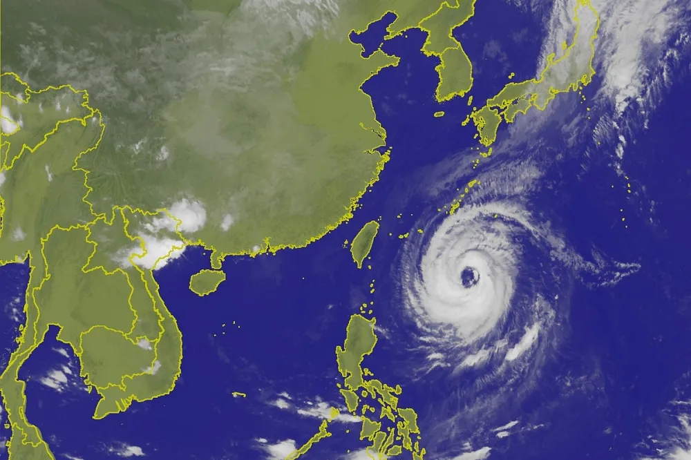27、28日雙北持續大雨　10月1日最低溫降至21度