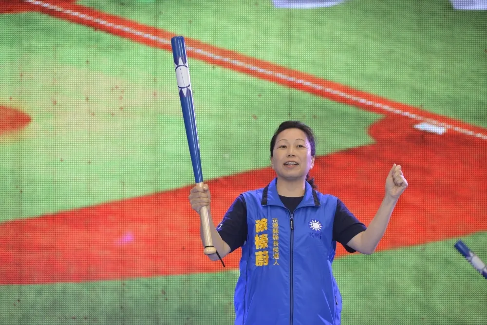 【藍綠耍烏龍】立院召委選舉2人蓋錯票　綠奪9藍6橘1席