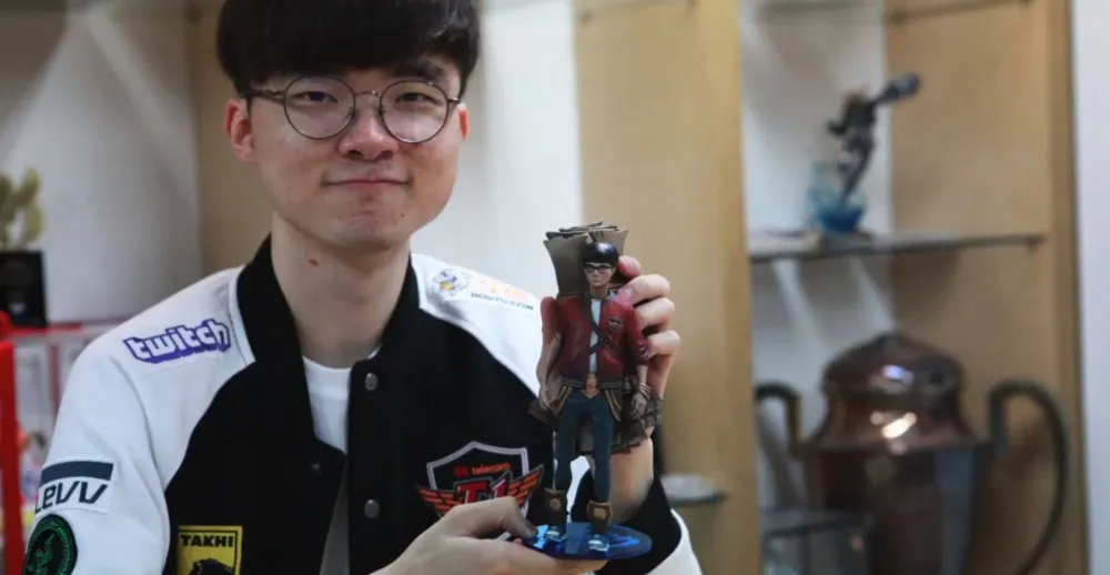 【英雄聯盟】獨一無二Riot量身訂製模型　Faker：這看起來不像我...