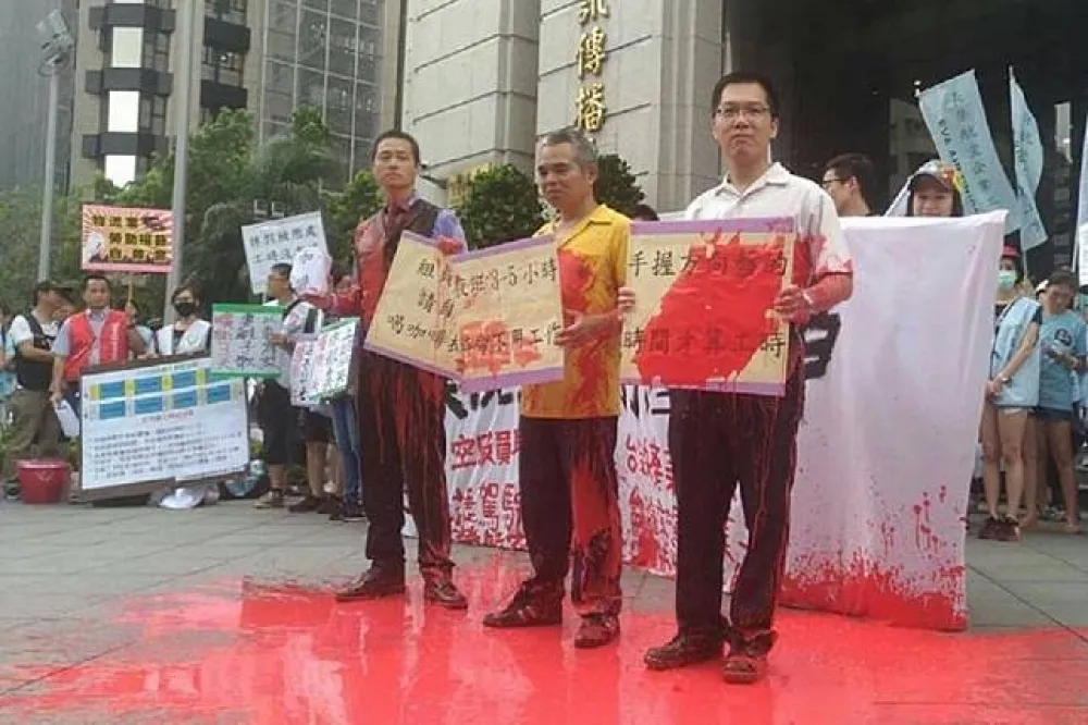 【改革根本是笑話】參與抗議　華航工會成員一名被解雇兩名記過