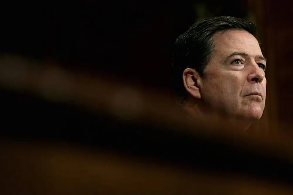FBI前局長柯米IG狂酸川普　「太陽、月亮與真相無法被永久隱藏」