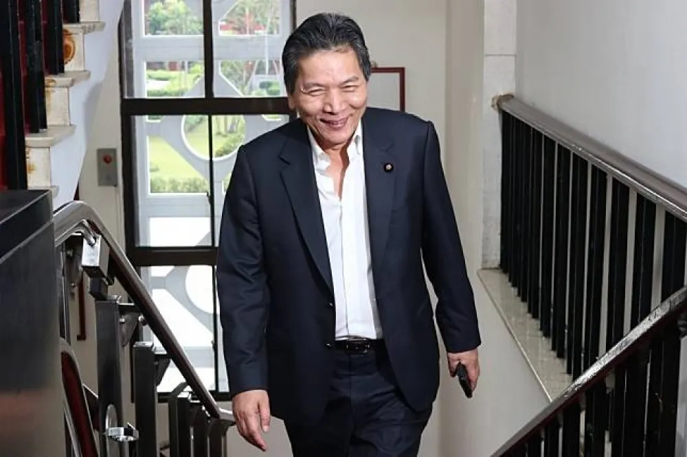 【長庚董事5日改選】關鍵一席　立委李鴻鈞證實角逐入戰局