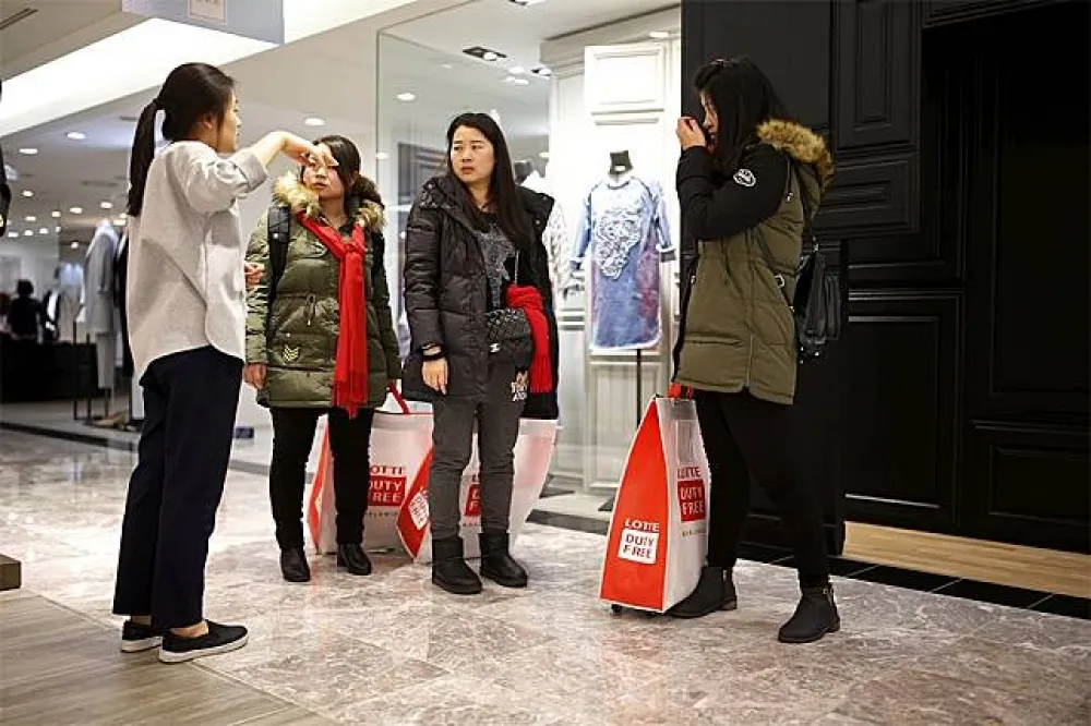 限韓令8個月後陸客首遊南韓　不去樂天免稅店