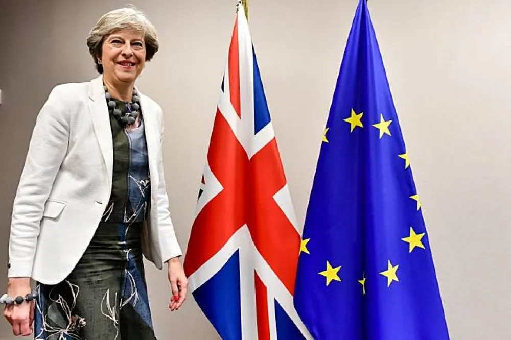 梅伊同意支付500億歐元分手費？　脫歐支持者：英國被「拋售」