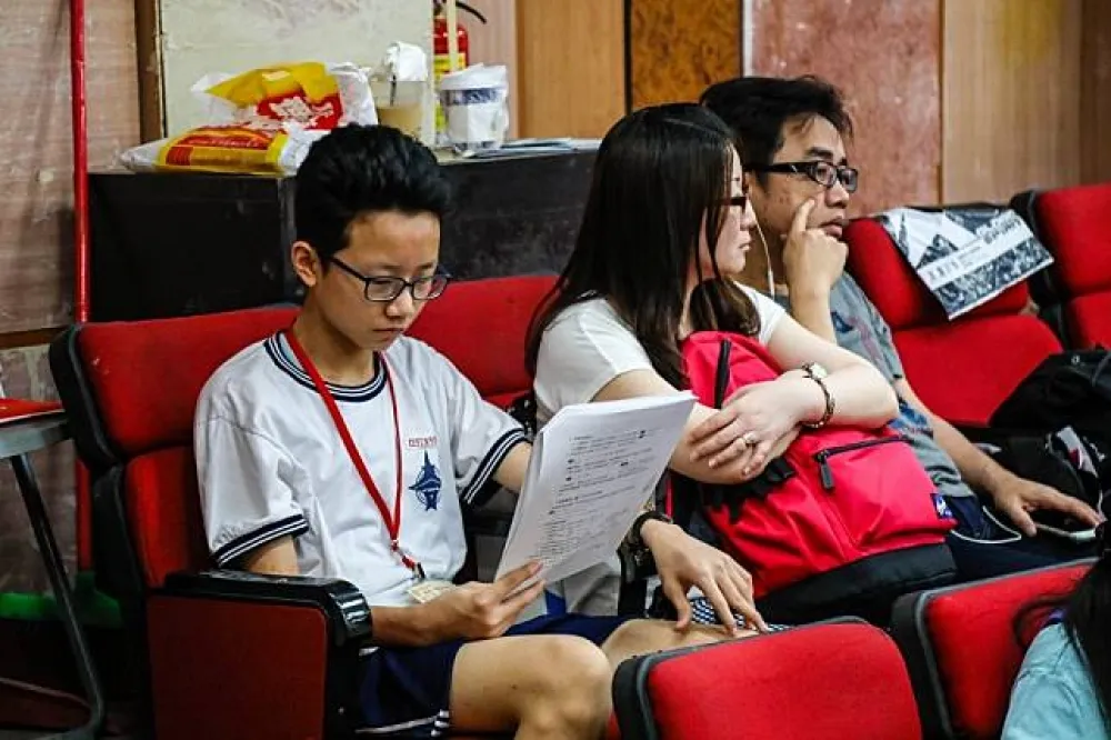 國中小學生首次配眼鏡　衛福部規定明年起須先就醫