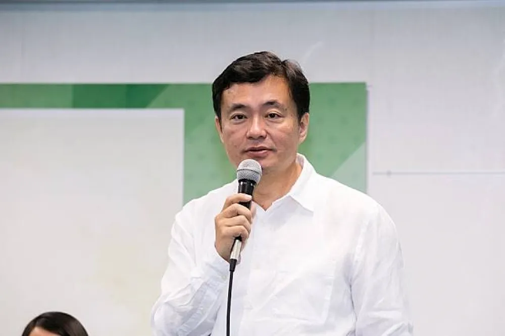 【才說沒拿過慶富捐款】坦承收受陳慶男3萬元　民進黨道歉