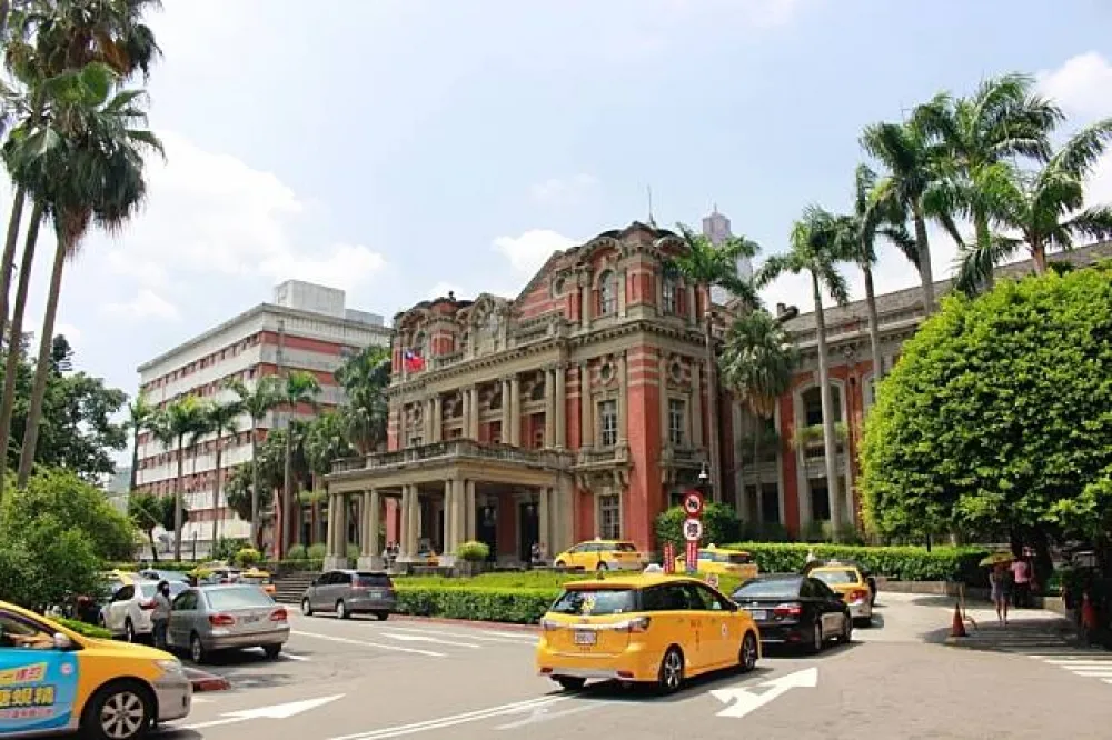 大醫院門診總量不減反增　健保署擬縮減門診給付