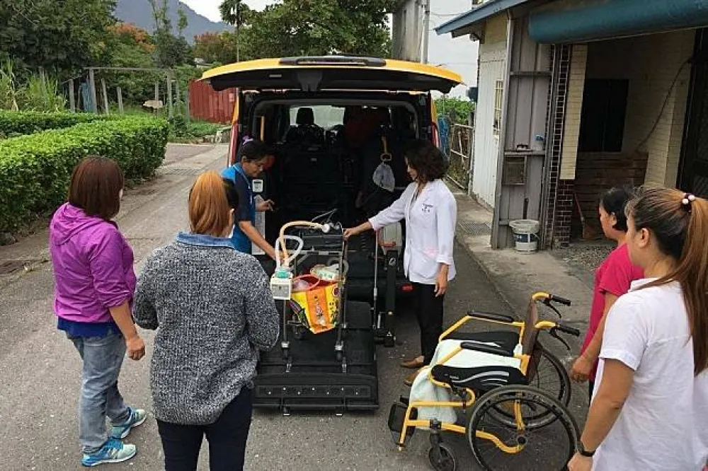 【在宅醫療難題】偏鄉送藥大不易　他們「被迫」遊走法律邊緣