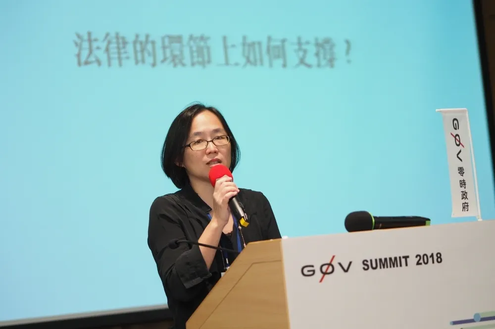 【G0V年會】寫程式救國家！　「零時政府」推資料透明化
