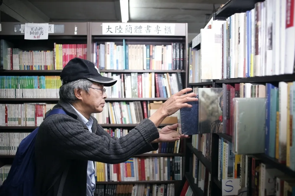 廖偉棠專欄：殺死一間書店暴露一個城市的本質