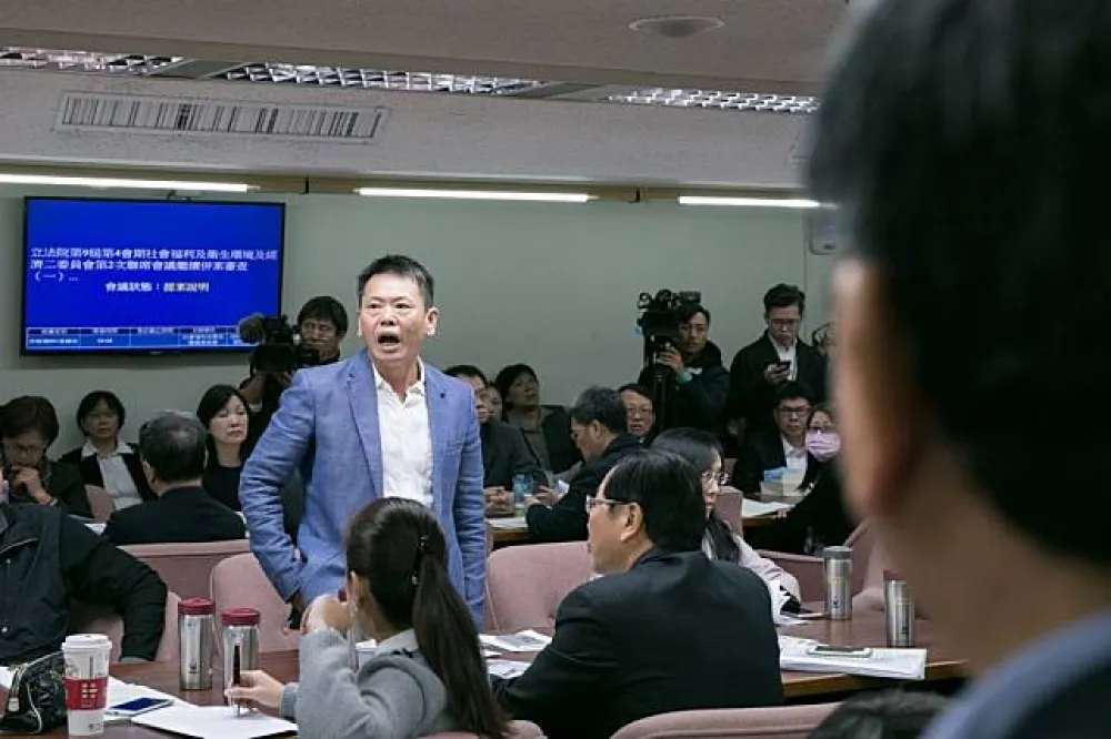 程序提案表決一票輸給國民黨　民進黨賴皮遭蔣萬安嗆「輸不起」