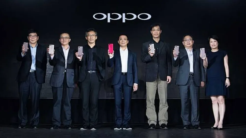 OPPO升級版 R11s磅礡登台，金馬獎雷雕限定版驚艷四方