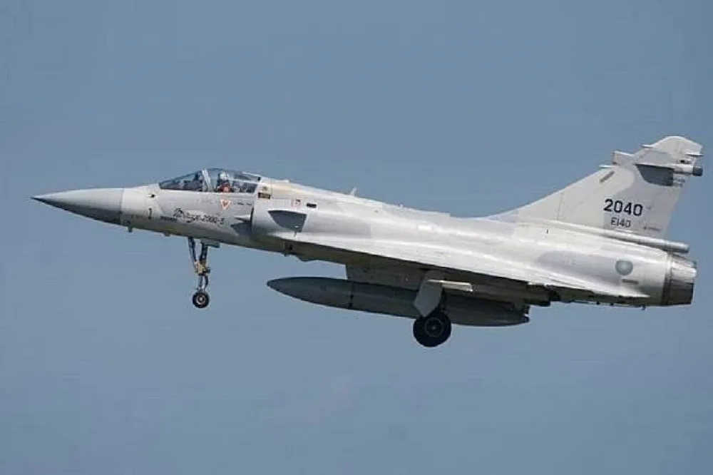 幻象機打撈作業招標完成　空軍：將視海象進行打撈