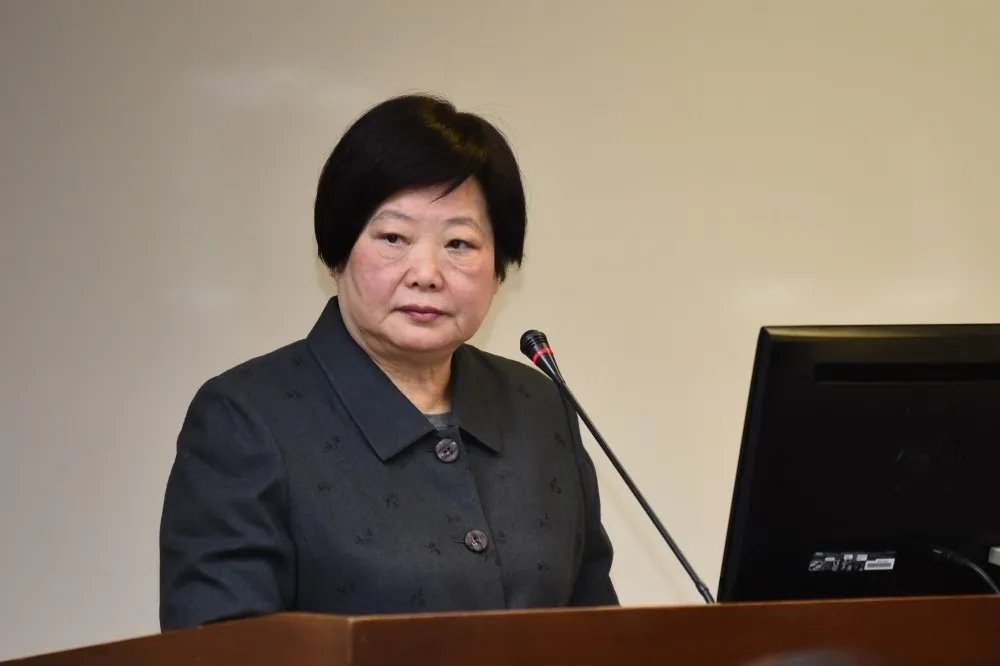 【術後首入立院備詢】林美珠遭連環轟　時力諷：5頁報告說明七休一