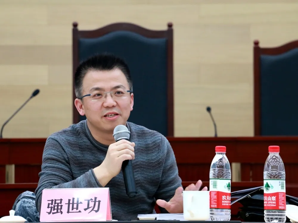 《香港革新論》：強世功的全面管治權，就是極右國家主義