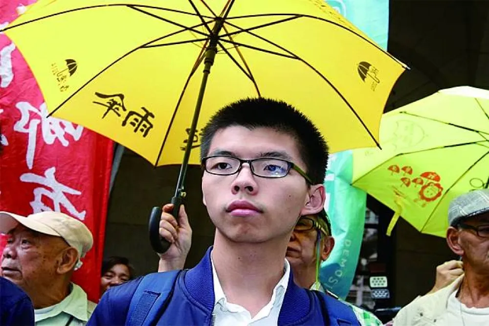 黃之鋒稱獄中像條狗　懲教署長：一視同仁