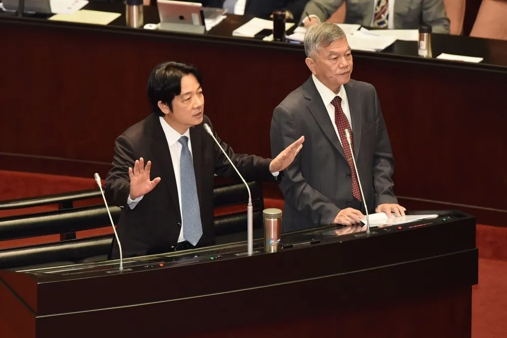 【藍綠再互槓】深澳電廠誰裁示　行政院：所有做過決策者都應接受考驗　