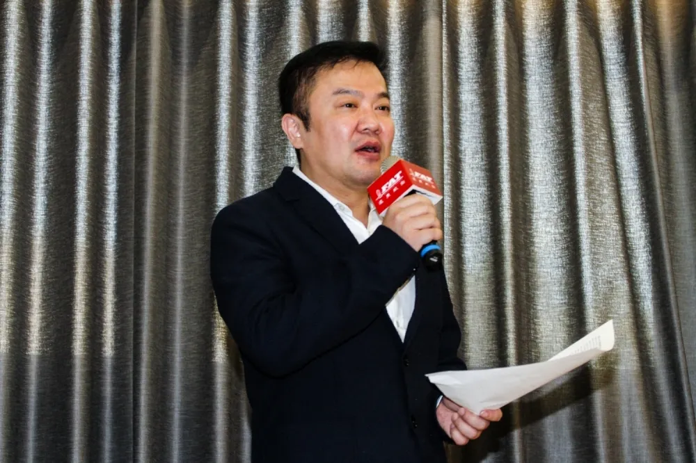 【空服員控遠航陪酒風波】產業工會理事：身材條件這麼好，不滿意去別家